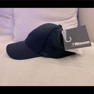 Blauer Hat NWT.